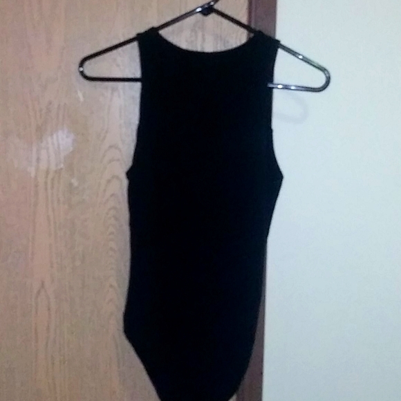 Women's One Piece - Picture 3 of 3